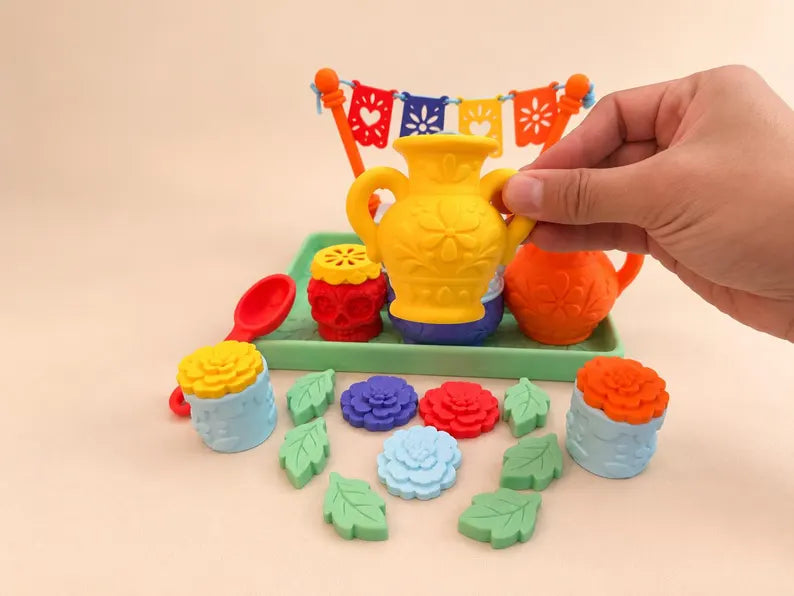 Día de los Muertos Pour & Play Set, Day of the Dead Sensory Play Activity