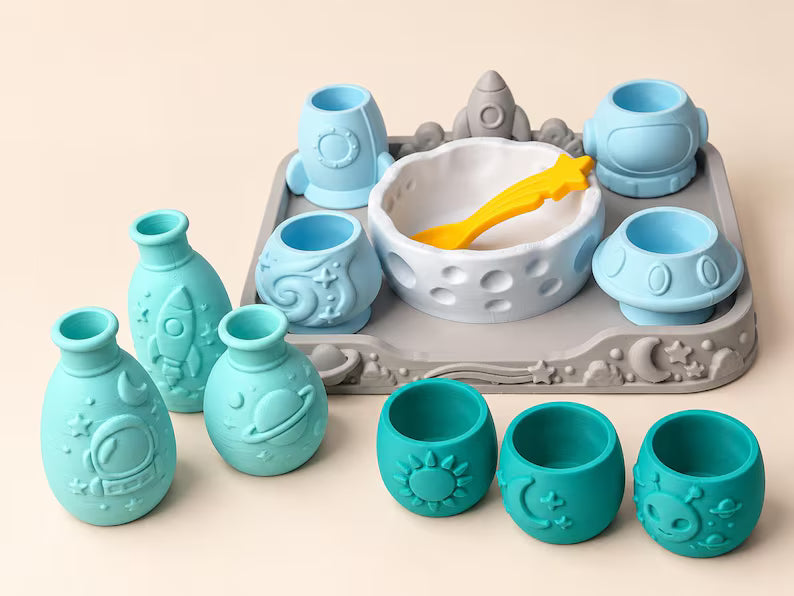 Pour & Play Space Sensory Set, Rocket Astronaut Alien Mixing Experiment, Montessori-Inspired Kids Activity