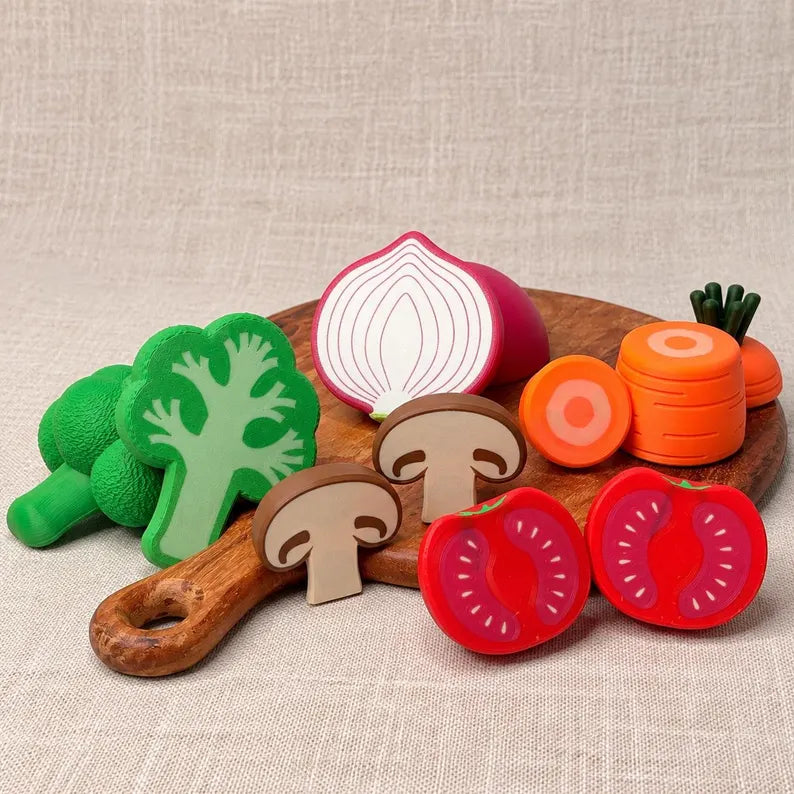 Magnetic Sliceable Food Toy, Choose One Fruit or Vegetable
