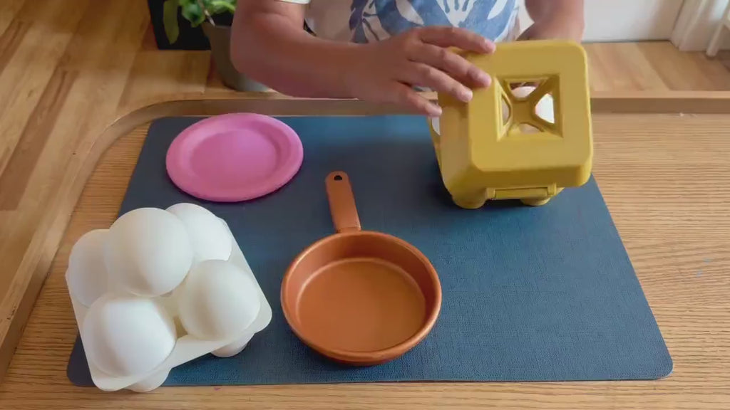 Fried Egg Playset with Carton | 4 Fidget Fabric Eggs | Sensory Pretend Kitchen Food Toy