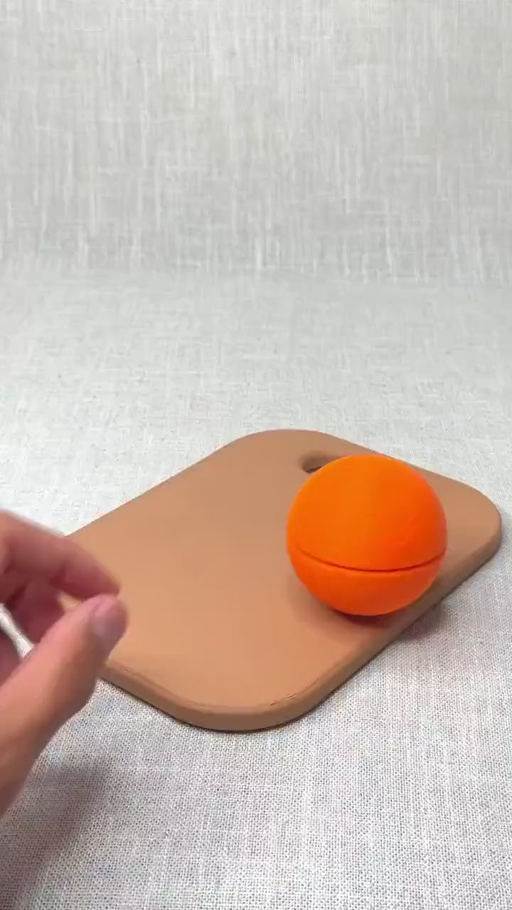 5-Piece Magnetic Cutting Fruit Set, Sliceable Pretend Food for Kids Play Kitchen